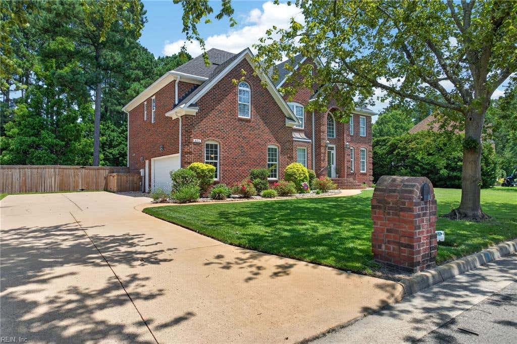 Photo of 804 Casa Verde Way, Virginia Beach, VA 23456 (MLS # 10643030)
