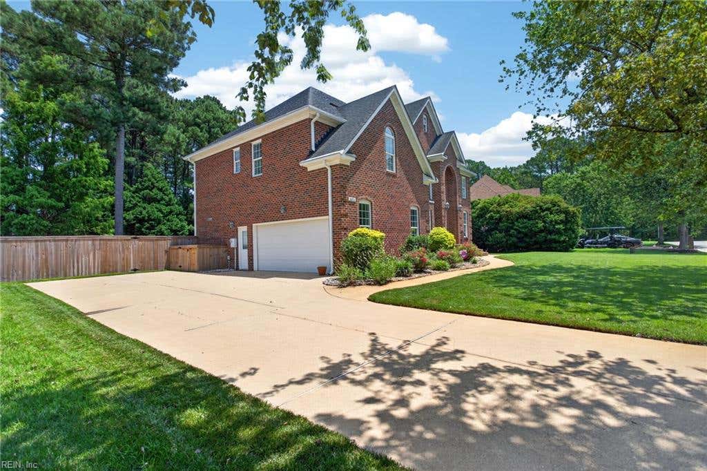 Photo of 804 Casa Verde Way, Virginia Beach, VA 23456 (MLS # 10643030)