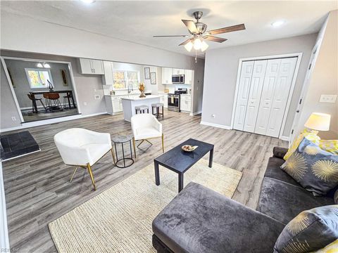 Photo of 3 Grant Drive, Newport News, VA 23608 (MLS # 10610999)