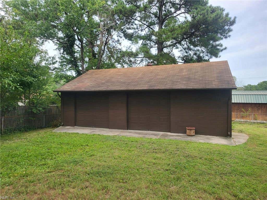 Photo of 116 Bailey Road, Yorktown, VA 23692 (MLS # 10651247)