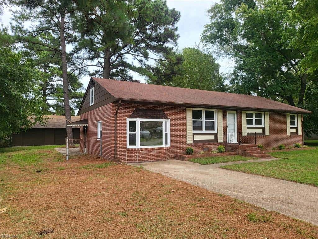 Photo of 116 Bailey Road, Yorktown, VA 23692 (MLS # 10651247)