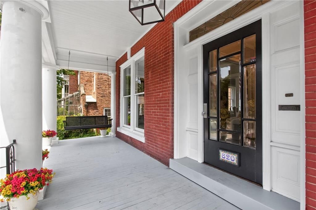 Photo of 820 Westover Avenue, Norfolk, VA 23507 (MLS # 10620379)