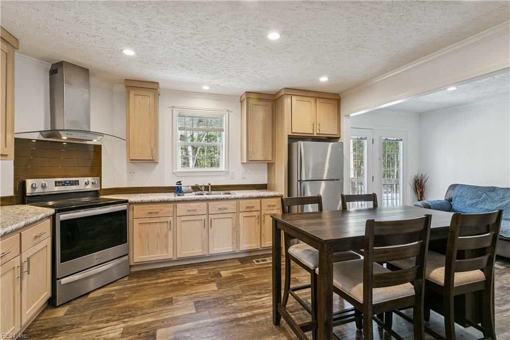 Photo of 8695 George Washington Memorial Highway, Gloucester, VA 23061 (MLS # 10618936)