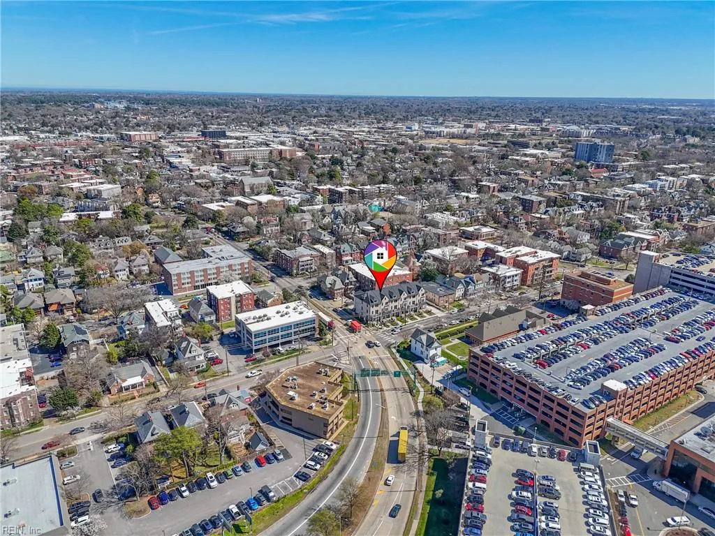 Norfolk, Virginia 23507, United States, 3 Bedrooms Bedrooms, ,4 BathroomsBathrooms,Residential,Active,93378