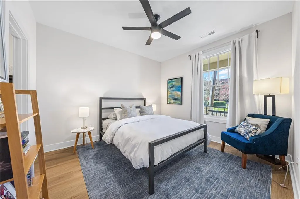 Norfolk, Virginia 23507, United States, 3 Bedrooms Bedrooms, ,4 BathroomsBathrooms,Residential,Active,93378