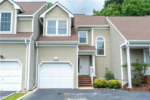 Photo of 303 Bridge Crossing, Yorktown, VA 23692 (MLS # 10639648)