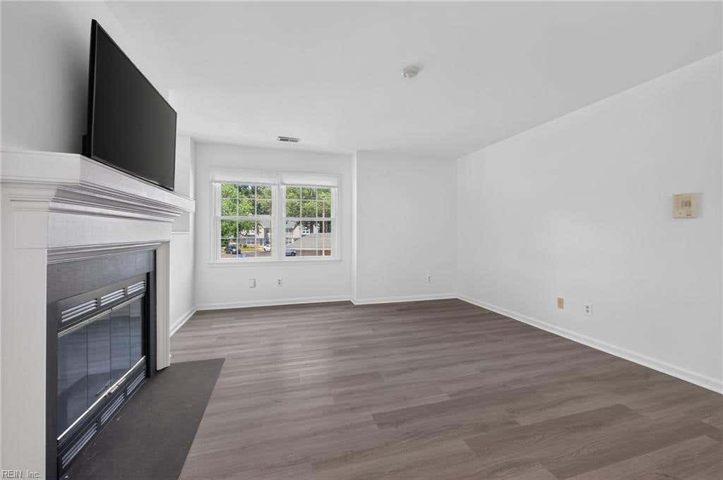 Photo of 709 Rapidan River Court #D, Chesapeake, VA 23320 (MLS # 10644371)