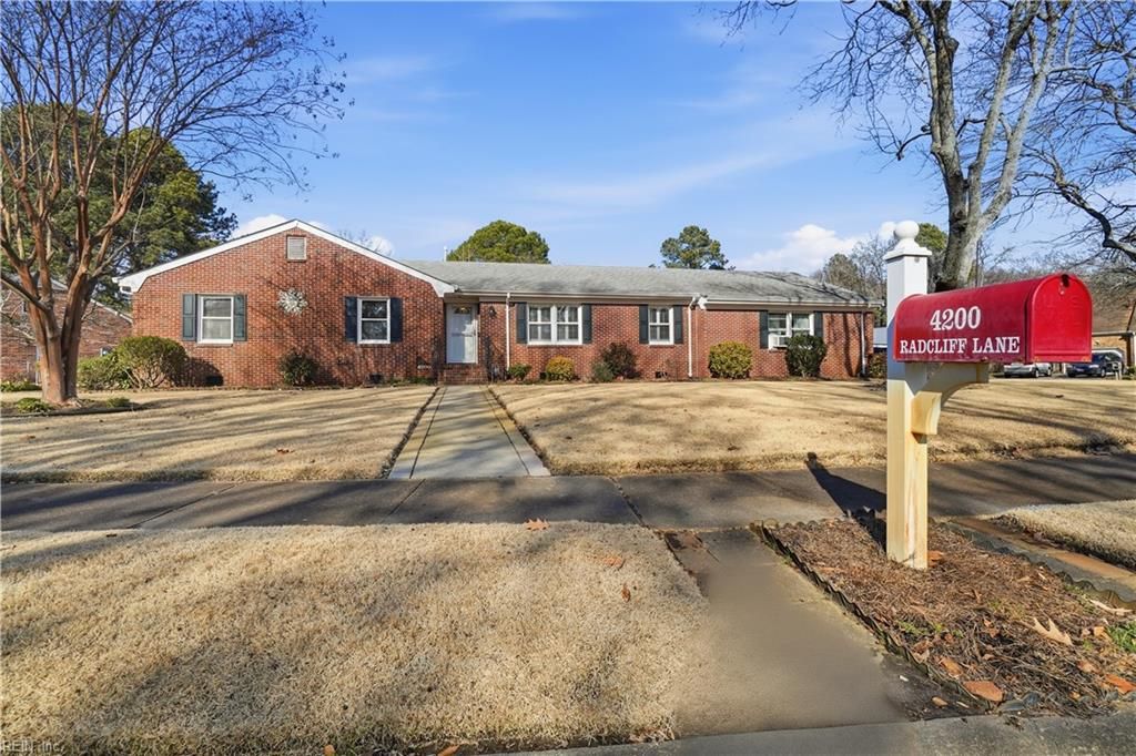 Photo of 4200 Radcliffe Lane, Chesapeake, VA 23321 (MLS # 10618908)