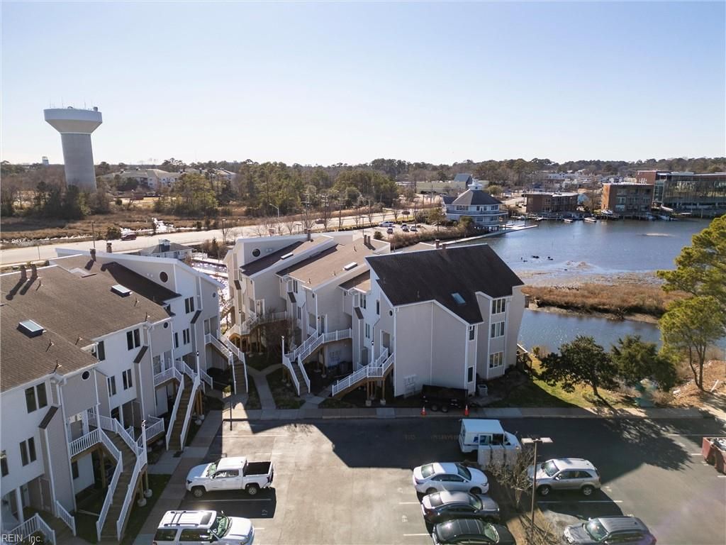 Photo of 100 Pinewood Road #212, Virginia Beach, VA 23451 (MLS # 10616243)