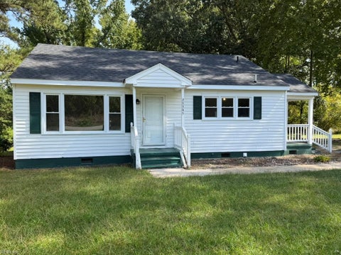 Photo for 23345 Sunlight DR
