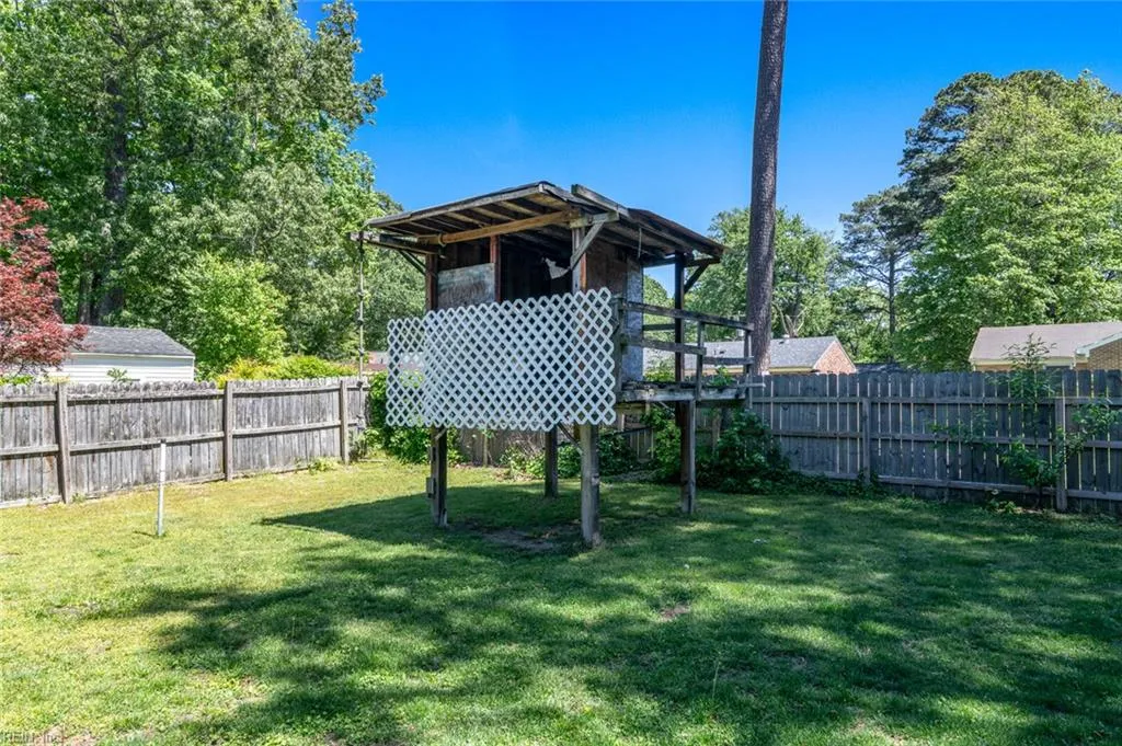 Newport News, Virginia 23602, United States, 3 Bedrooms Bedrooms, ,2 BathroomsBathrooms,Residential,Active,119423