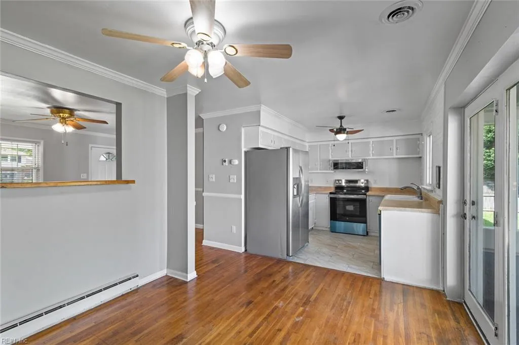 Newport News, Virginia 23602, United States, 3 Bedrooms Bedrooms, ,2 BathroomsBathrooms,Residential,Active,119423