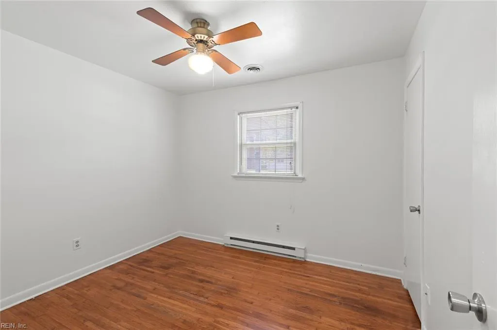 Newport News, Virginia 23602, United States, 3 Bedrooms Bedrooms, ,2 BathroomsBathrooms,Residential,Active,119423