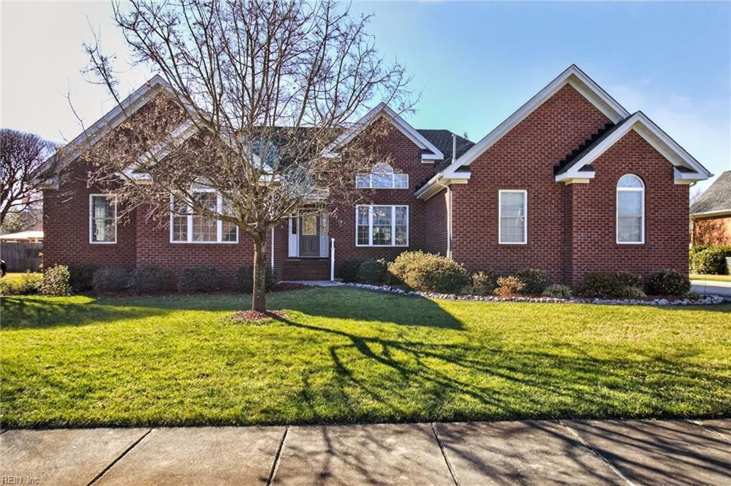 Photo of 603 Chelsea Lane, Chesapeake, VA 23322 (MLS # 10617429)