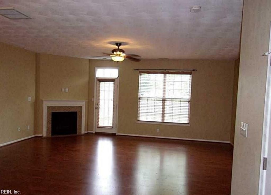 Photo of 24 Rutland Drive, Hampton, VA 23666 (MLS # 10635648)