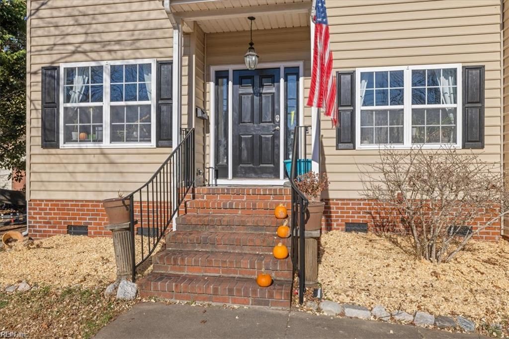 Photo of 725 Beach Road, Hampton, VA 23664 (MLS # 10625448)