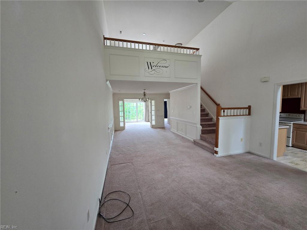 1603 Waters Edge LN
