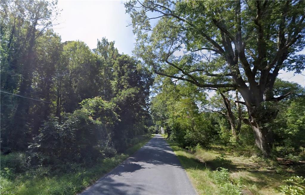 Photo of 2.7 DUNHAM MASSIE LN Road, Gloucester, VA 23061 (MLS # 10654013)
