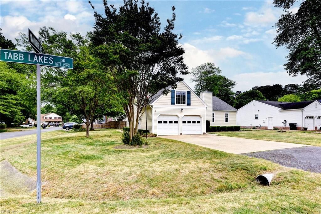 Photo of 701 Tabb Lakes Drive, Yorktown, VA 23693 (MLS # 10632715)