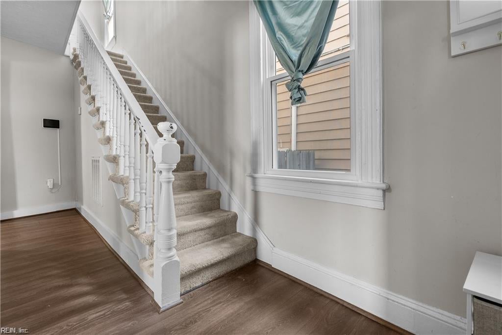 Photo of 1914 North Street, Portsmouth, VA 23704 (MLS # 10651633)