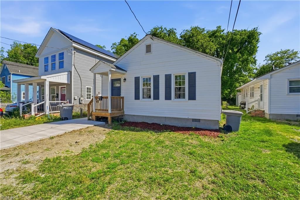 Photo of 840 Quash Street, Hampton, VA 23669 (MLS # 10634818)