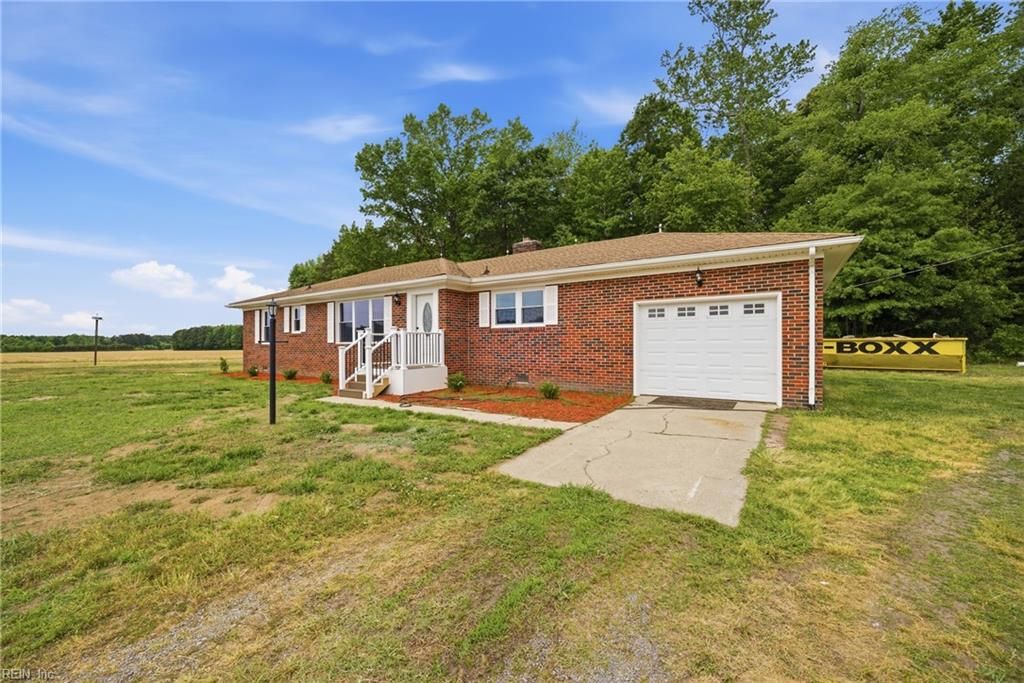 Photo of 4733 Manning Road, Suffolk, VA 23437 (MLS # 10632965)