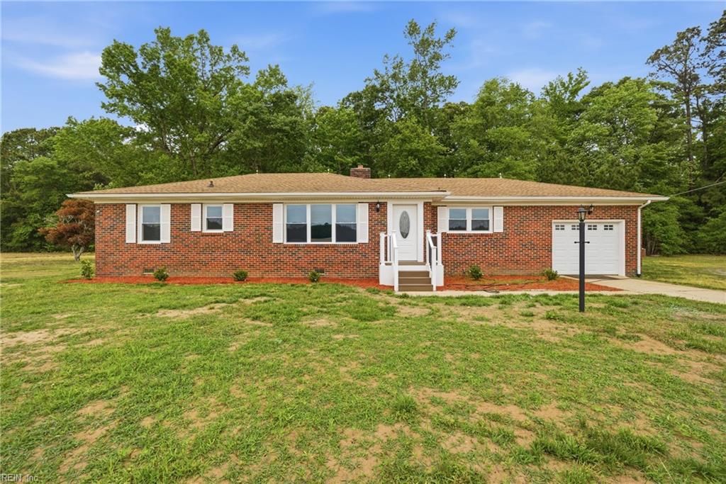 Photo of 4733 Manning Road, Suffolk, VA 23437 (MLS # 10632965)