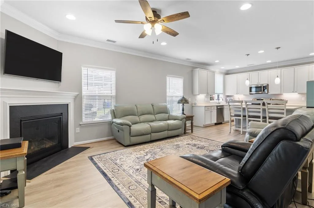 Suffolk, Virginia 23435, United States, 4 Bedrooms Bedrooms, ,4 BathroomsBathrooms,Residential,Active,223123