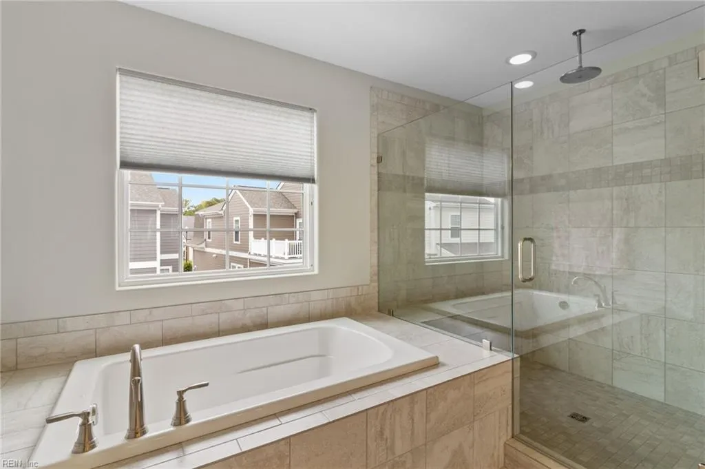 Suffolk, Virginia 23435, United States, 4 Bedrooms Bedrooms, ,4 BathroomsBathrooms,Residential,Active,223123