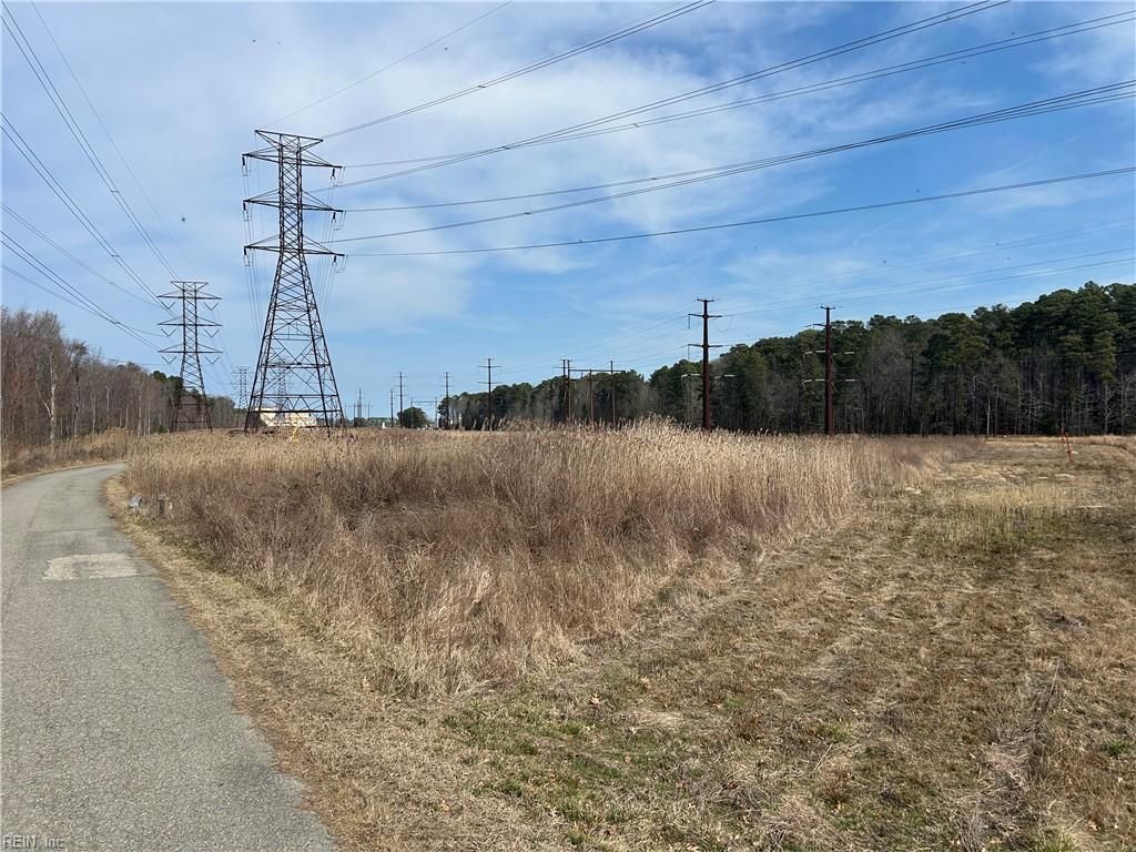 Photo of 2402 Wolf Trap Road, Yorktown, VA 23692 (MLS # 10625004)