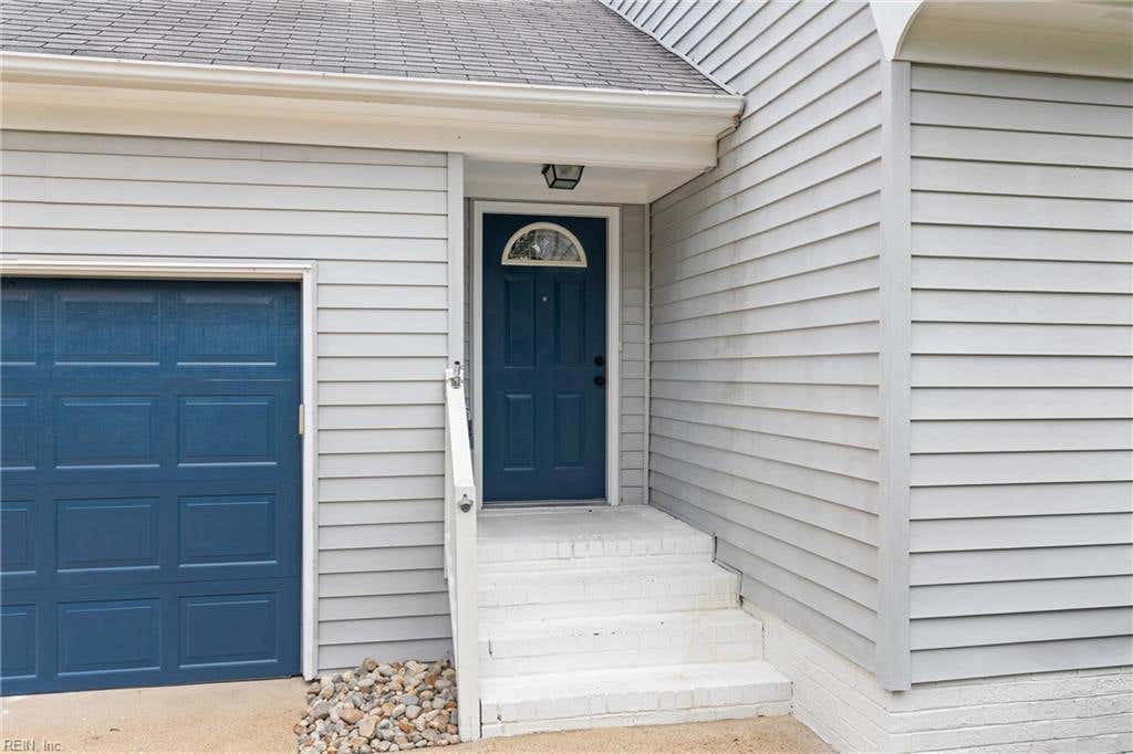 Photo of 716 Hillwell Road #B, Chesapeake, VA 23322 (MLS # 10647804)