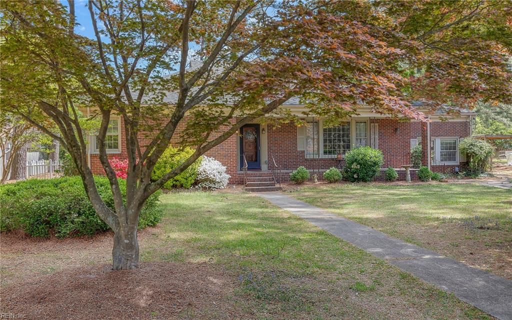 Photo of 2810 Acres Road, Portsmouth, VA 23703 (MLS # 10630241)