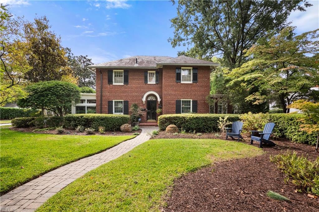 Photo of 1501 Bolling Avenue, Norfolk, VA 23508 (MLS # 10655038)