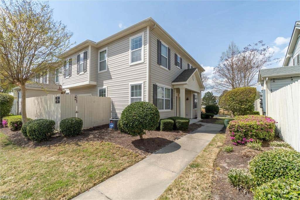 Photo of 1543 Hambledon Loop, Chesapeake, VA 23320 (MLS # 10648622)