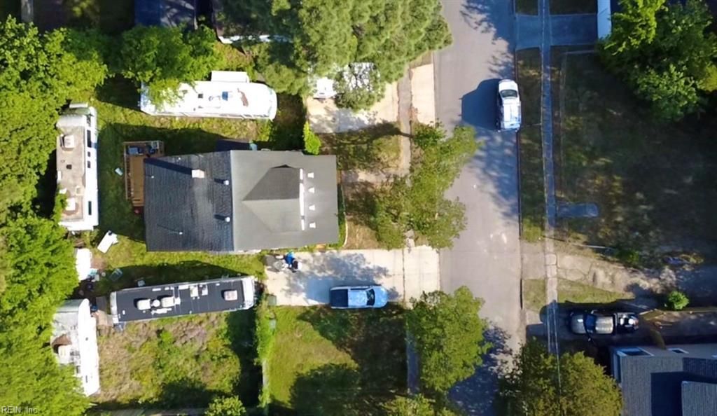 Photo of 2539 Keller Avenue, Norfolk, VA 23509 (MLS # 10631495)