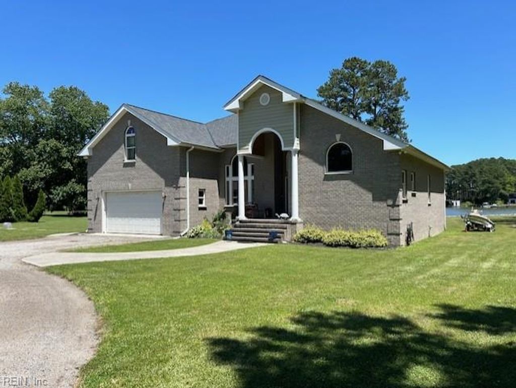 Photo of 558 Seaford Lane, Mathews, VA 23109 (MLS # 10637414)