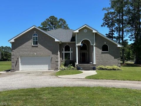 Photo of 558 Seaford Lane, Mathews, VA 23109 (MLS # 10637414)