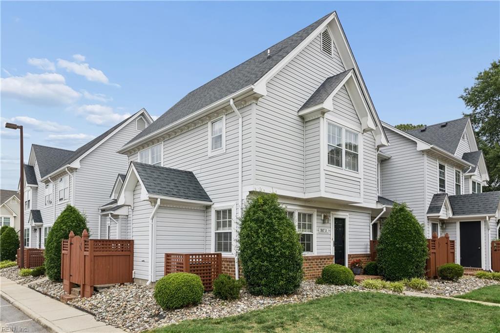Photo of 3807 Banister River Reach #D, Portsmouth, VA 23703 (MLS # 10653730)