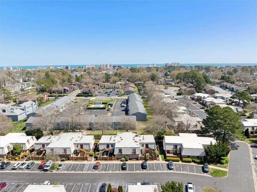 Virginia Beach, Virginia 23451, United States, 2 Bedrooms Bedrooms, ,2 BathroomsBathrooms,Residential,Active,97598