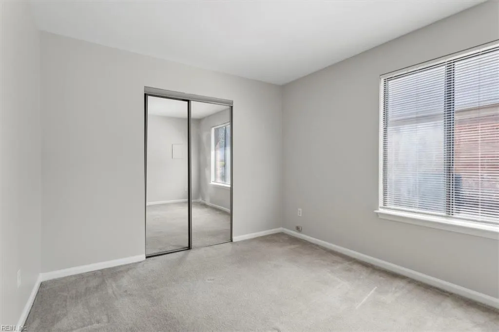 Virginia Beach, Virginia 23451, United States, 2 Bedrooms Bedrooms, ,2 BathroomsBathrooms,Residential,Active,97598