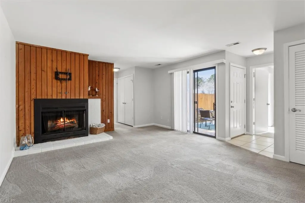 Virginia Beach, Virginia 23451, United States, 2 Bedrooms Bedrooms, ,2 BathroomsBathrooms,Residential,Active,97598