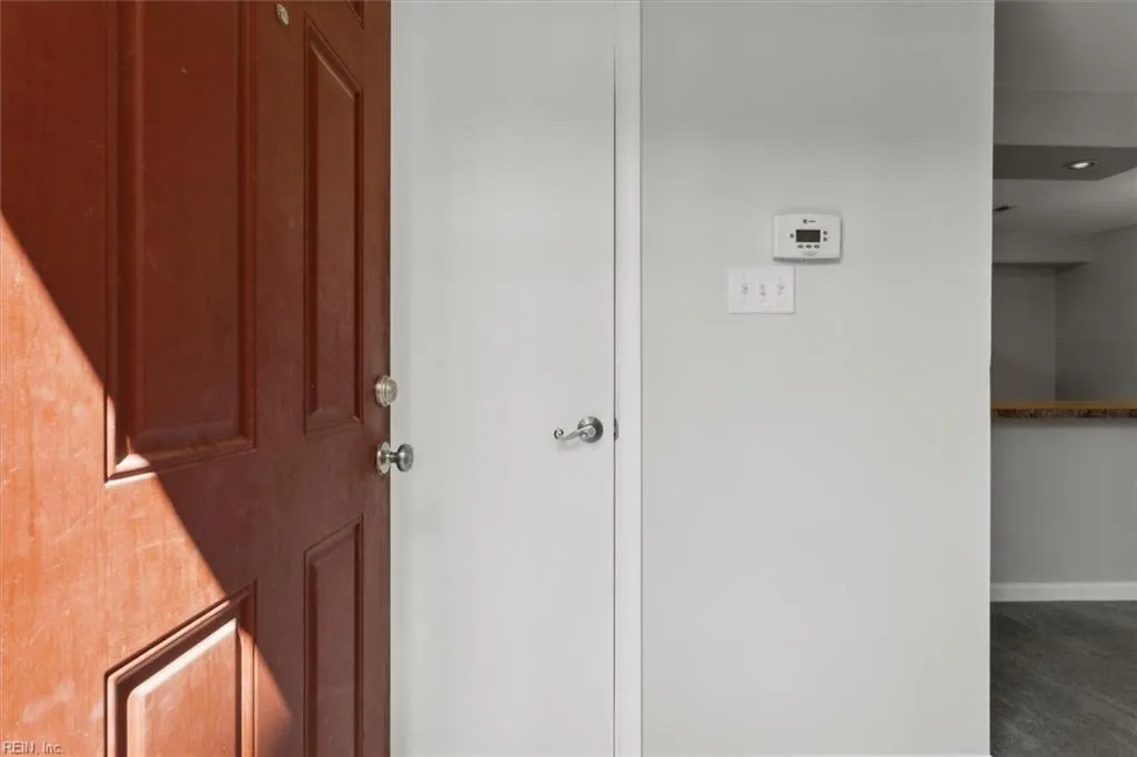 Virginia Beach, Virginia 23451, United States, 2 Bedrooms Bedrooms, ,2 BathroomsBathrooms,Residential,Active,97598