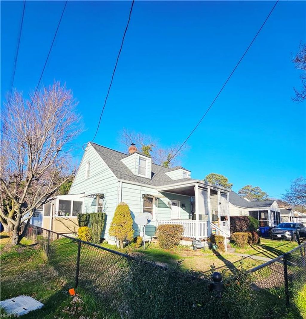 Photo of 3312 Arlington Place, Portsmouth, VA 23707 (MLS # 10618401)