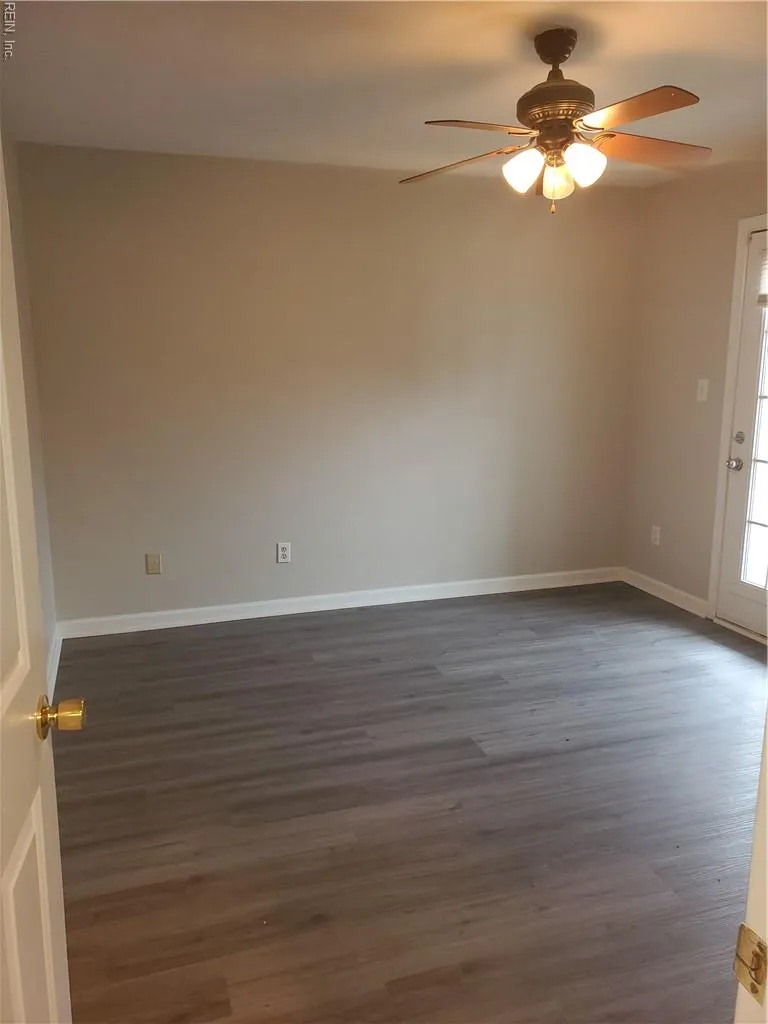 Norfolk, Virginia 23513, United States, 3 Bedrooms Bedrooms, ,2 BathroomsBathrooms,Residential,Active,92878