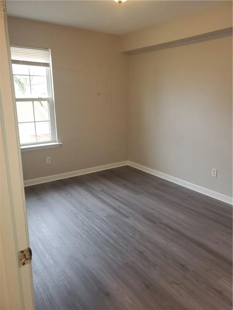 Norfolk, Virginia 23513, United States, 3 Bedrooms Bedrooms, ,2 BathroomsBathrooms,Residential,Active,92878