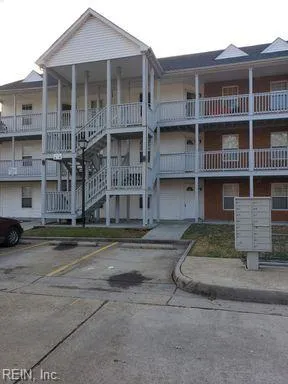 Norfolk, Virginia 23513, United States, 3 Bedrooms Bedrooms, ,2 BathroomsBathrooms,Residential,Active,92878