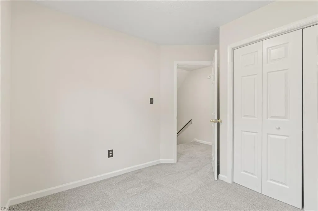 Hampton, Virginia 23664, United States, 3 Bedrooms Bedrooms, ,2 BathroomsBathrooms,Residential,Active,224895