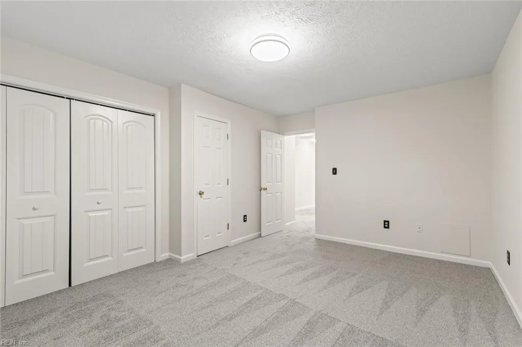 Hampton, Virginia 23664, United States, 3 Bedrooms Bedrooms, ,2 BathroomsBathrooms,Residential,Active,224895