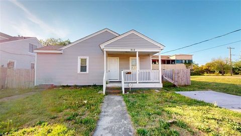 Photo of 910 22nd Street, Newport News, VA 23607 (MLS # 10630061)