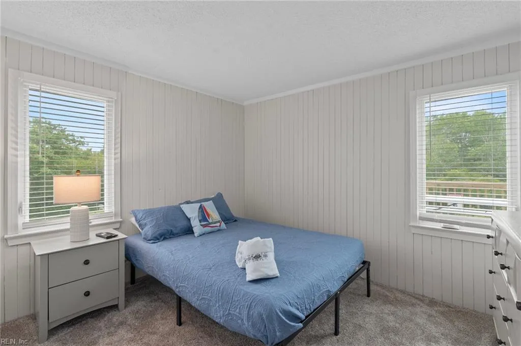 Virginia Beach, Virginia 23456, United States, 6 Bedrooms Bedrooms, ,3 BathroomsBathrooms,Residential,Active,140972